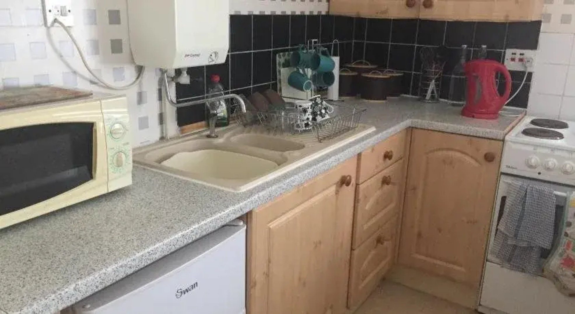 Albany Lodge Guest House