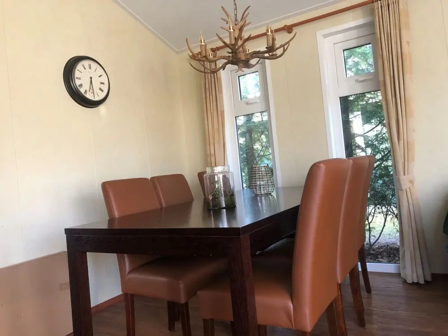 Chalet in Voorthuizen With Indoor Pool