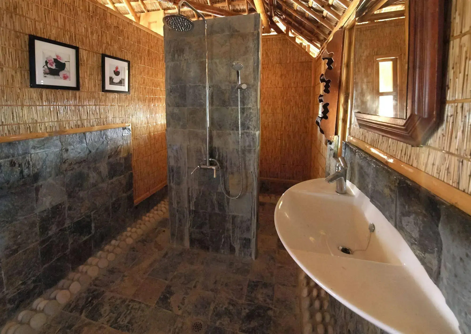 The Coral Blue Oriental Beach Villas & Suites