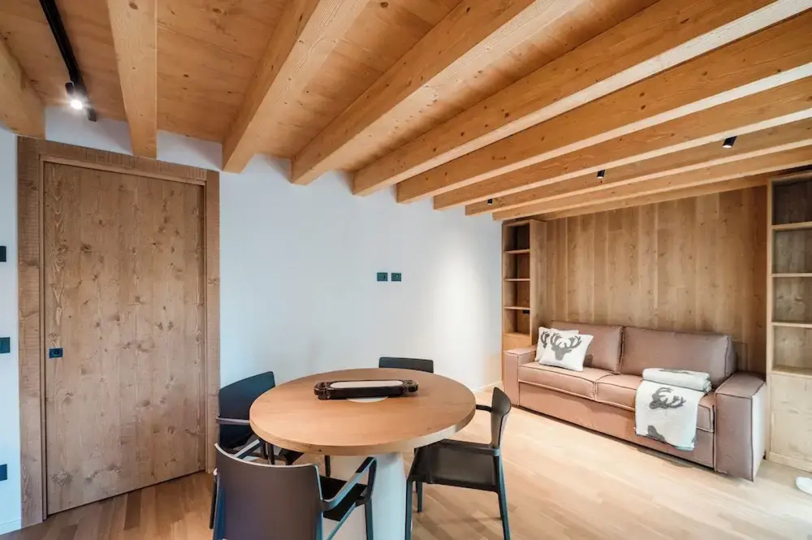 Dalania Mountain Apartments