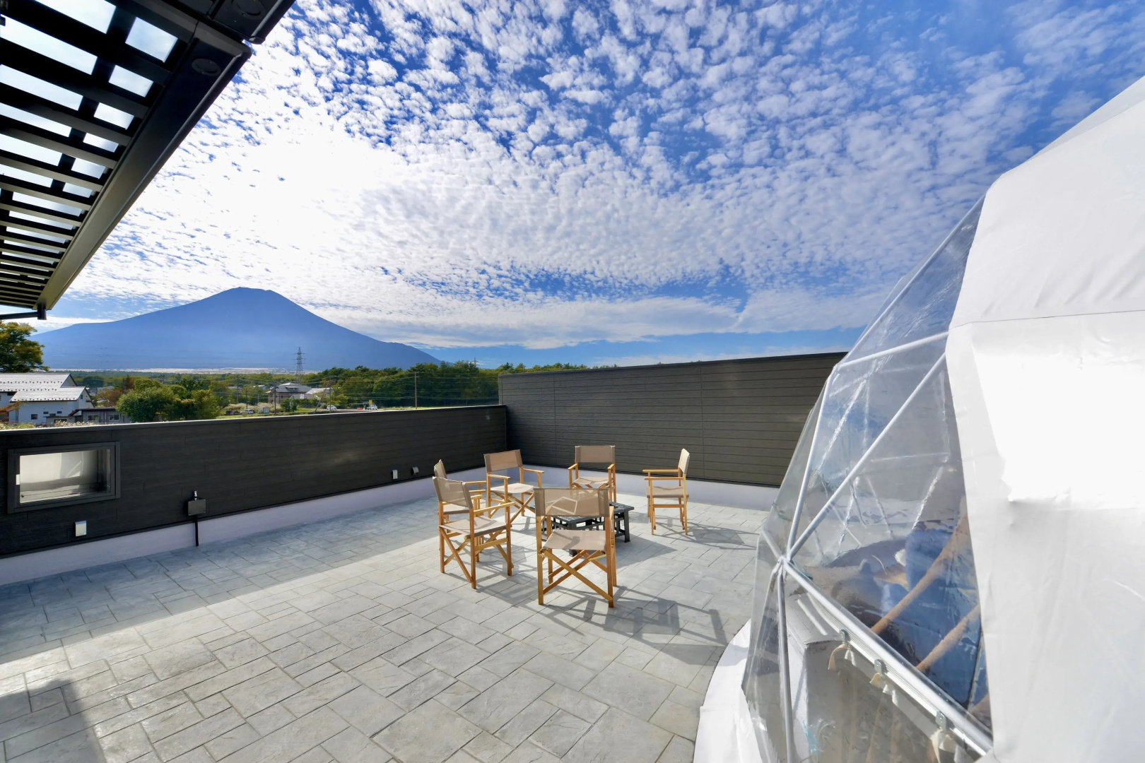 Panoramic Mt. Fuji Views from All Rooms – VISION GLAMPING Resort & Spa YAMANAKAKO