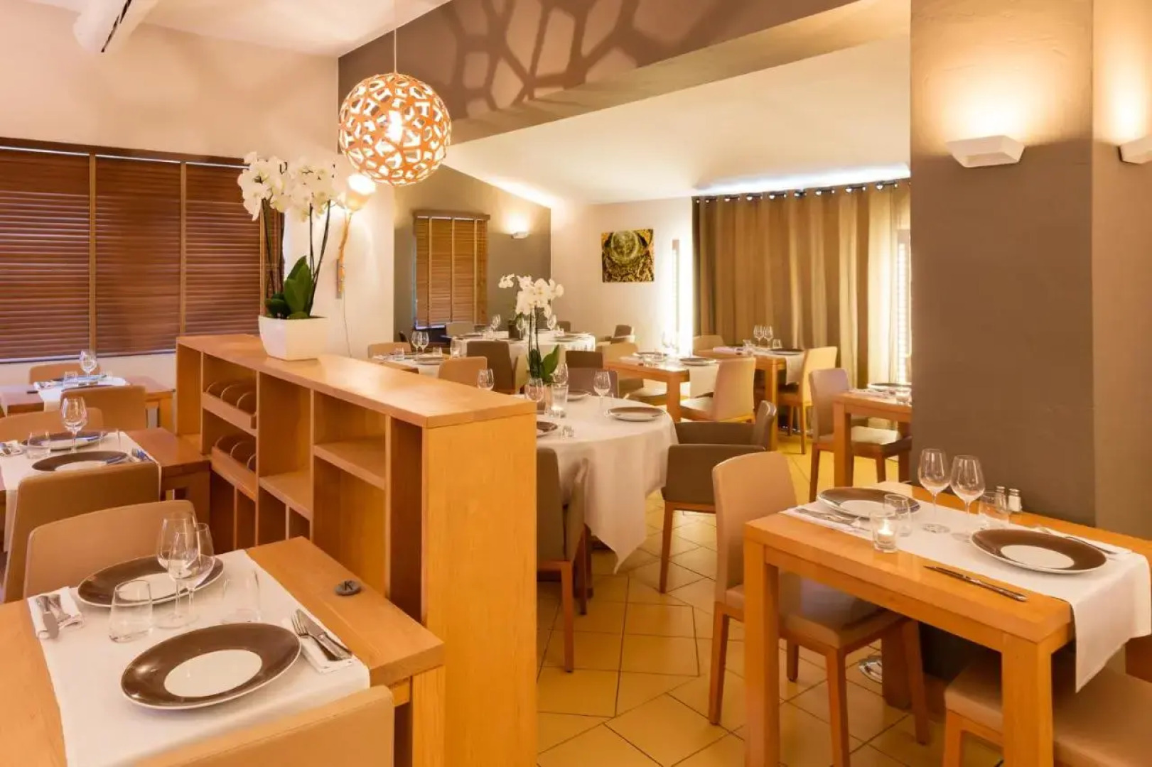 Hotel Carcarille - Restaurant le C