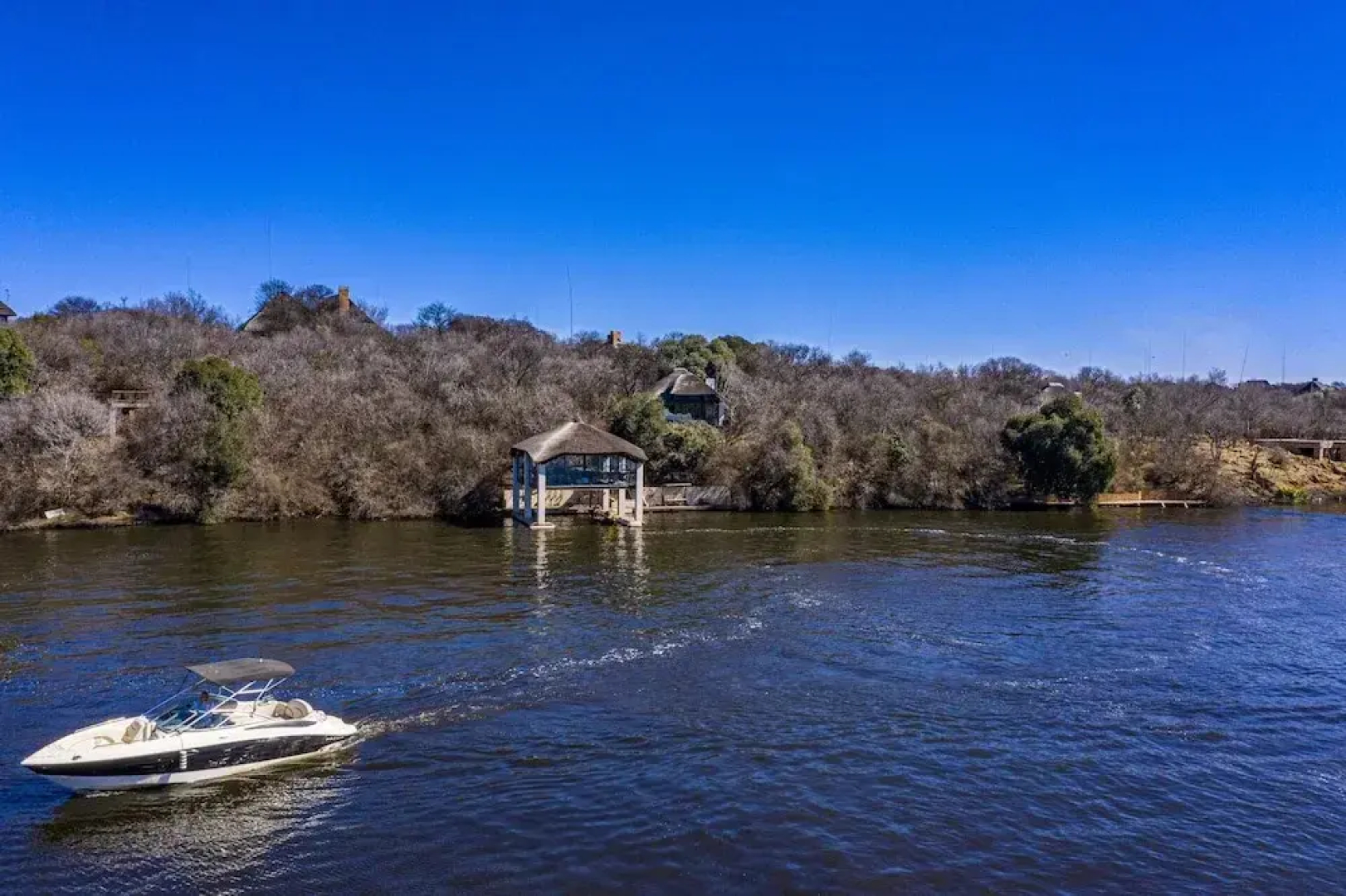 Vaal River YOLO Spaces – Vaal River Bush Lodge