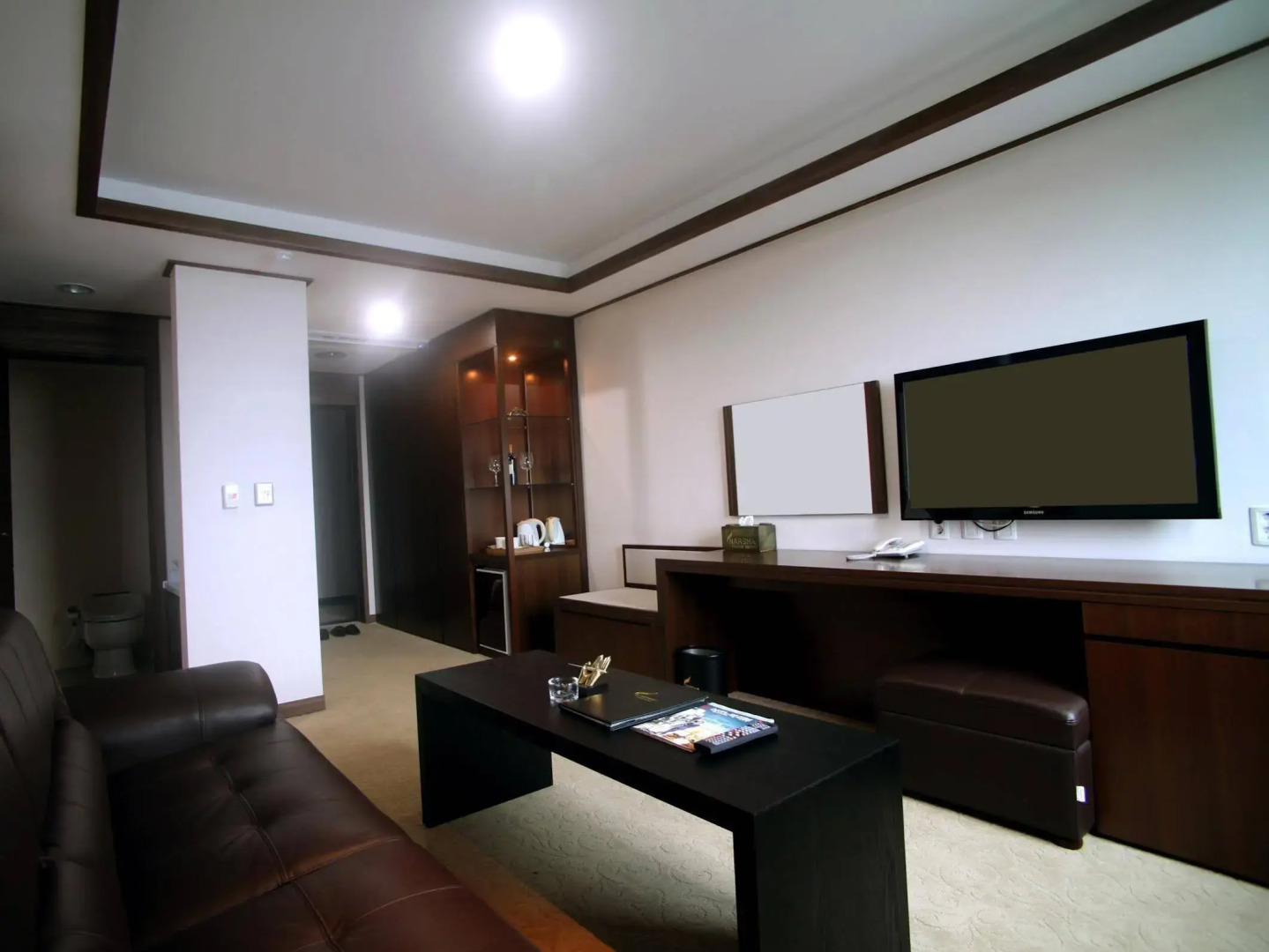 Narsha Tourist Hotel