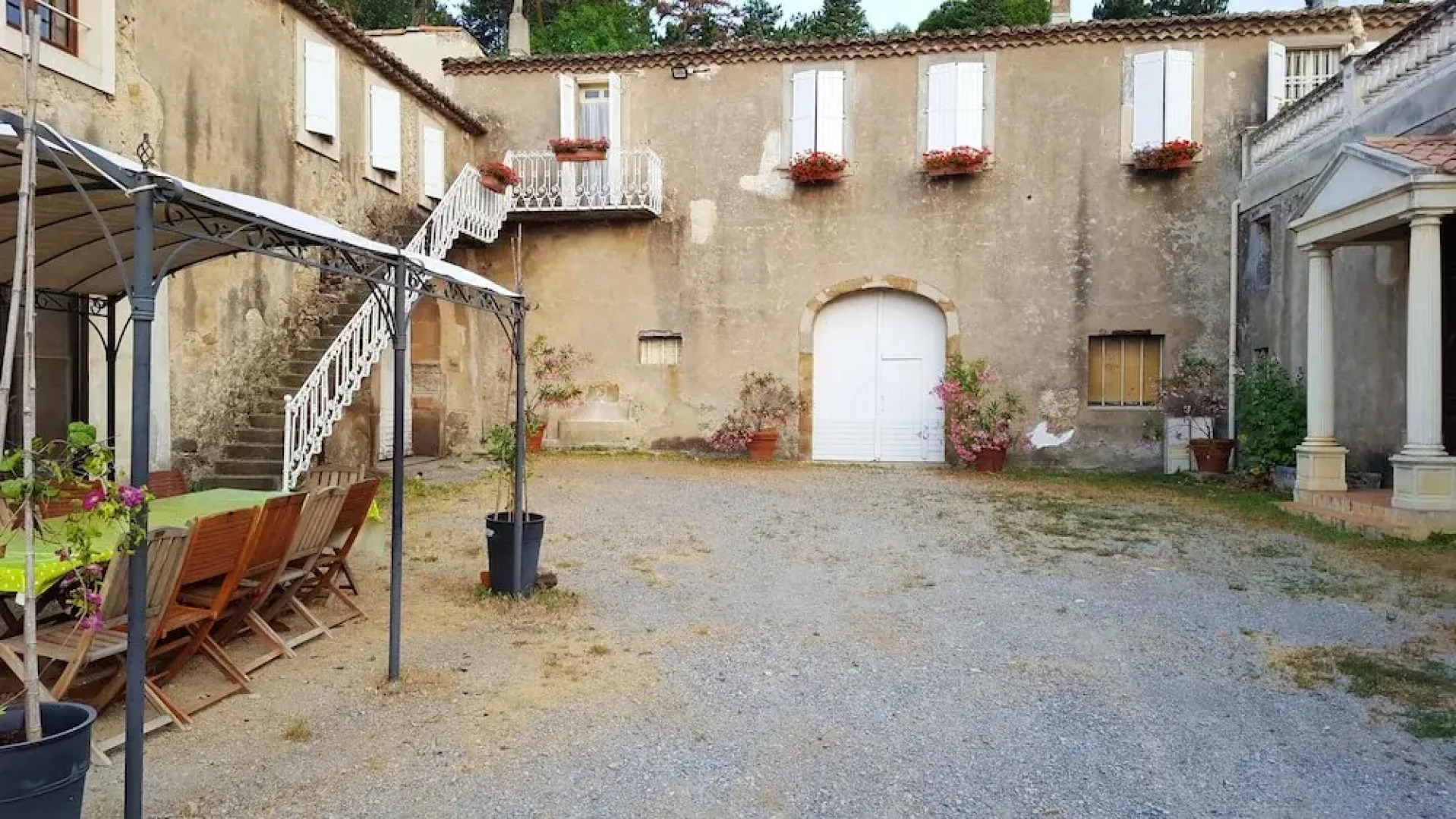 House With 4 Bedrooms in Lagrasse, With Pool Access and Wifi - 45 km F