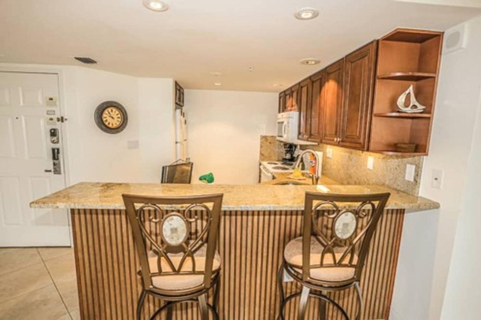 Lovers Key Resort 908