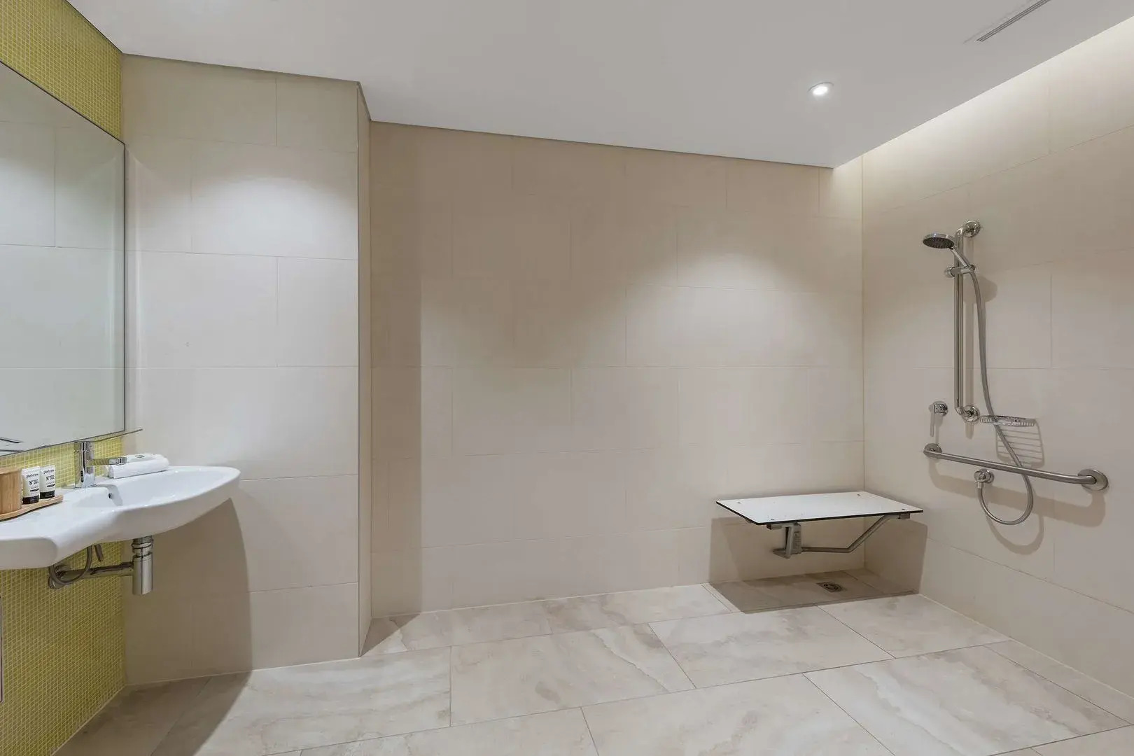 Отель Rydges Australia Square