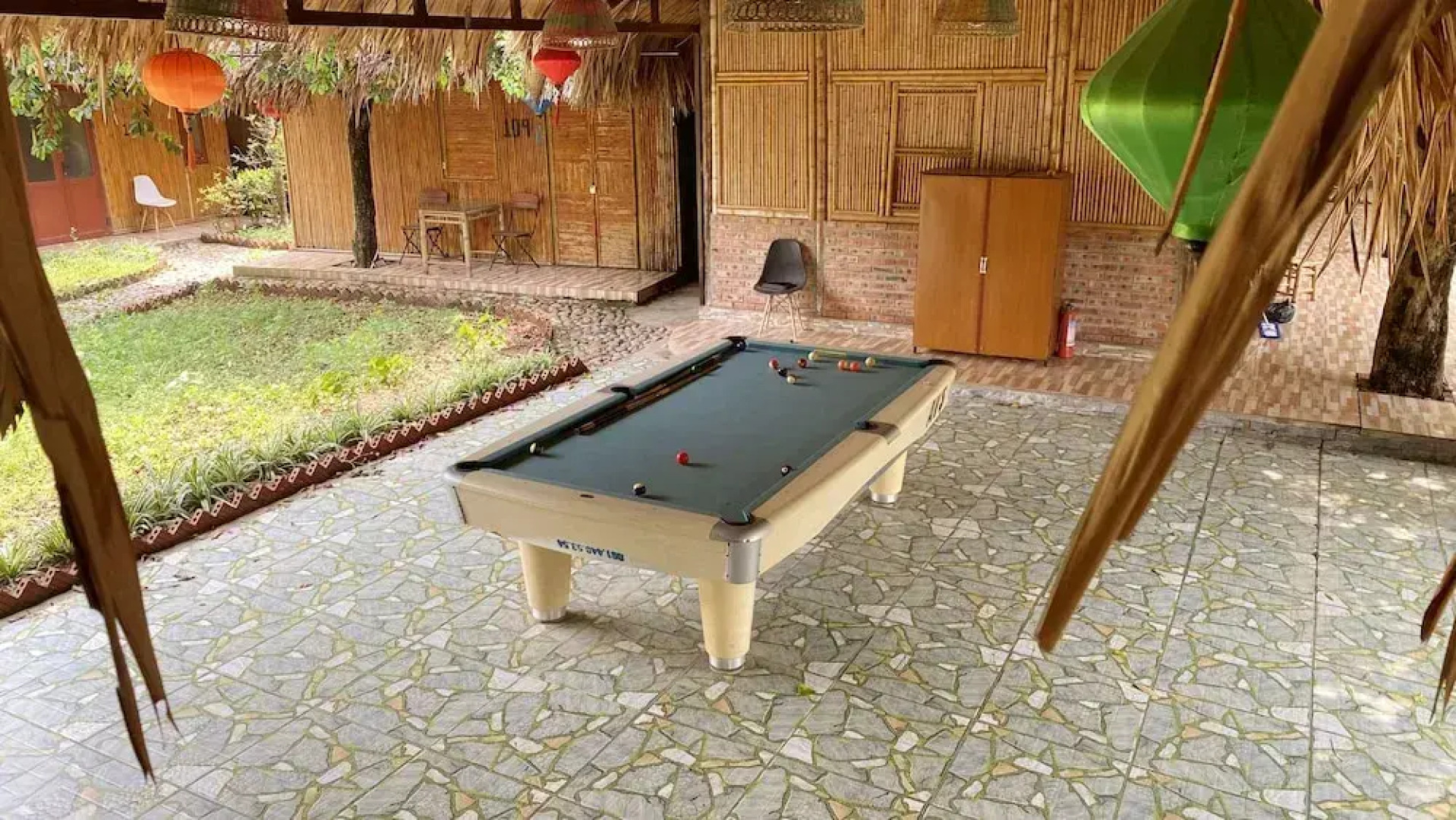 Quoc Khanh Bamboo Homestay - Hostel