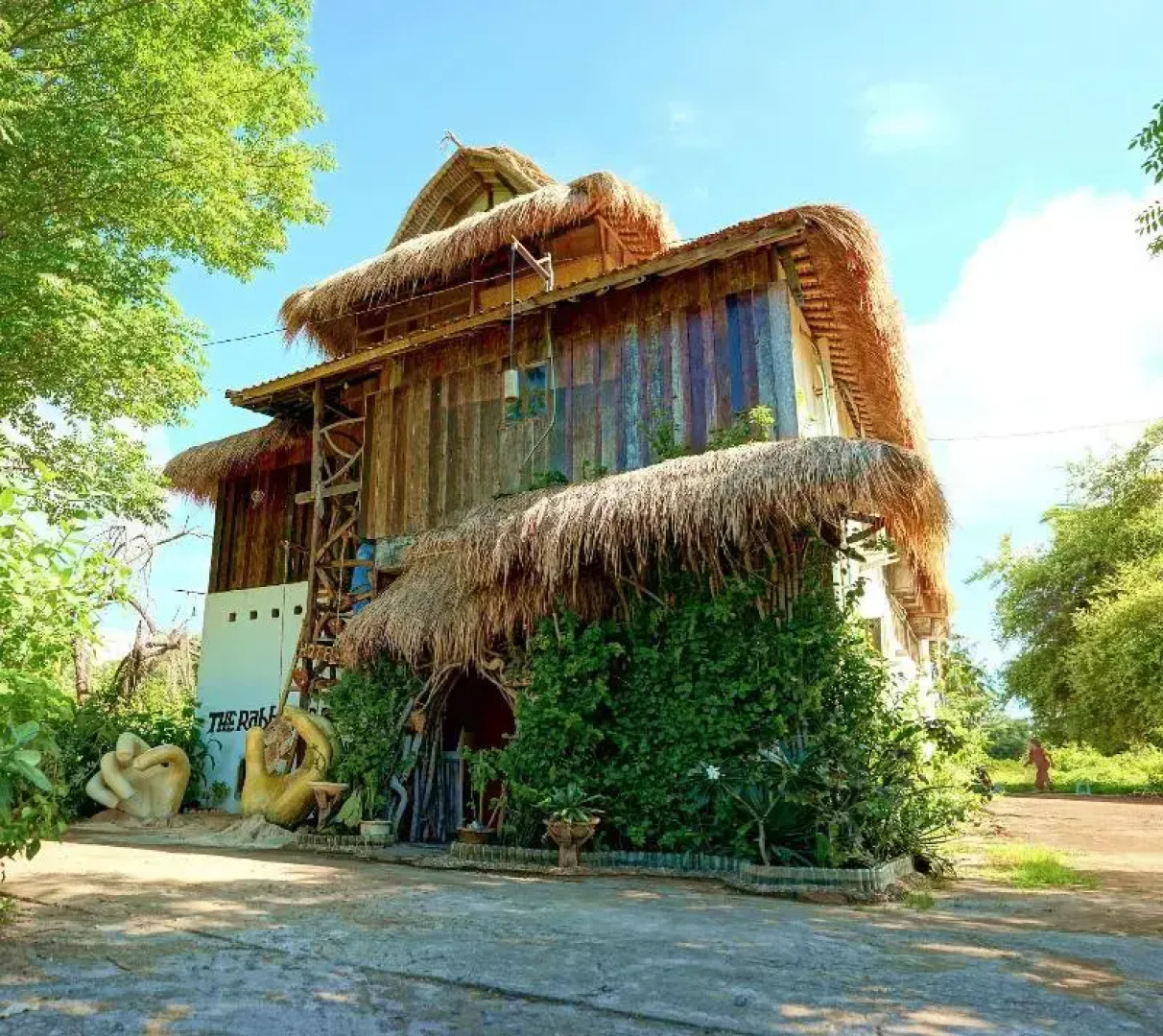 The Rabbit Tree - Hostel