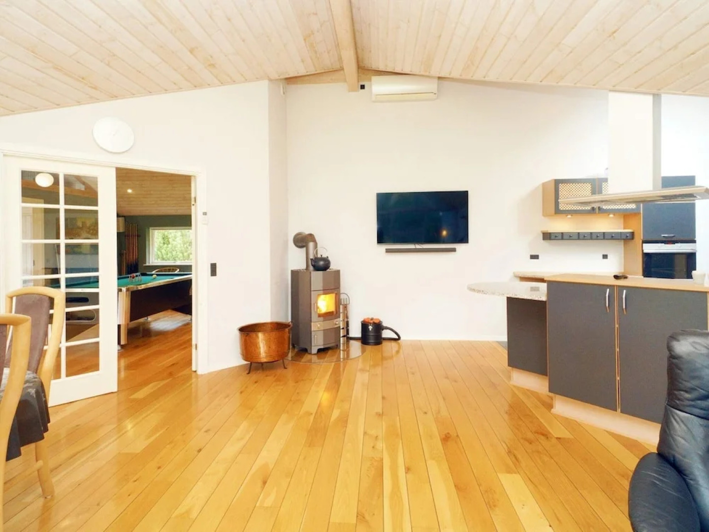 10 Person Holiday Home in Rodby