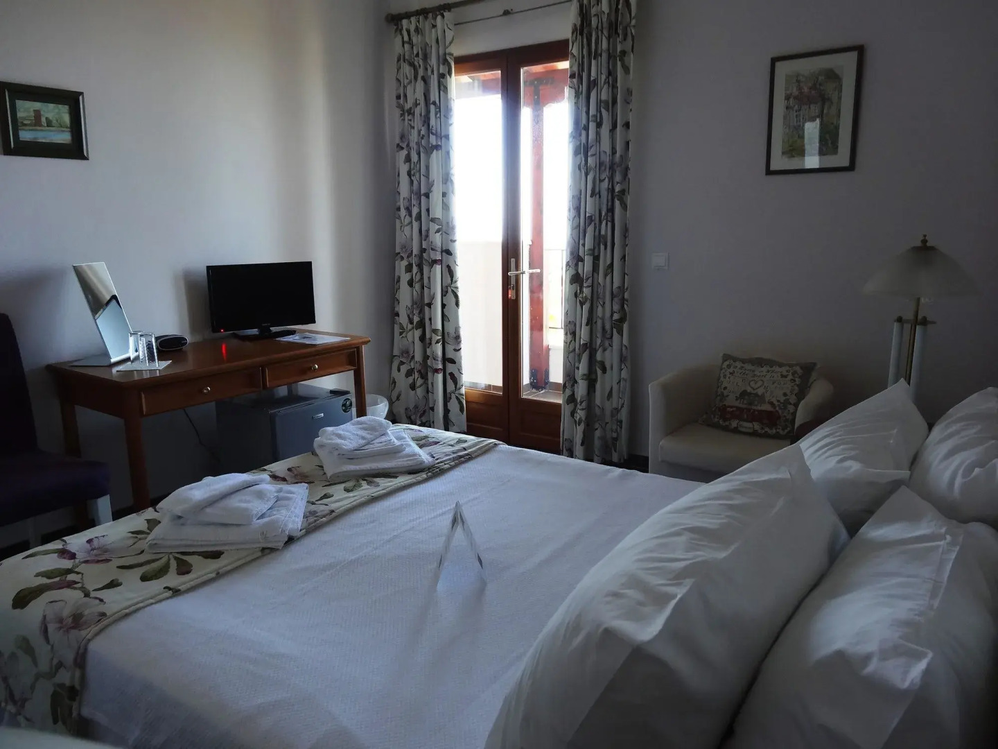 Lagou Raxi Country Hotel