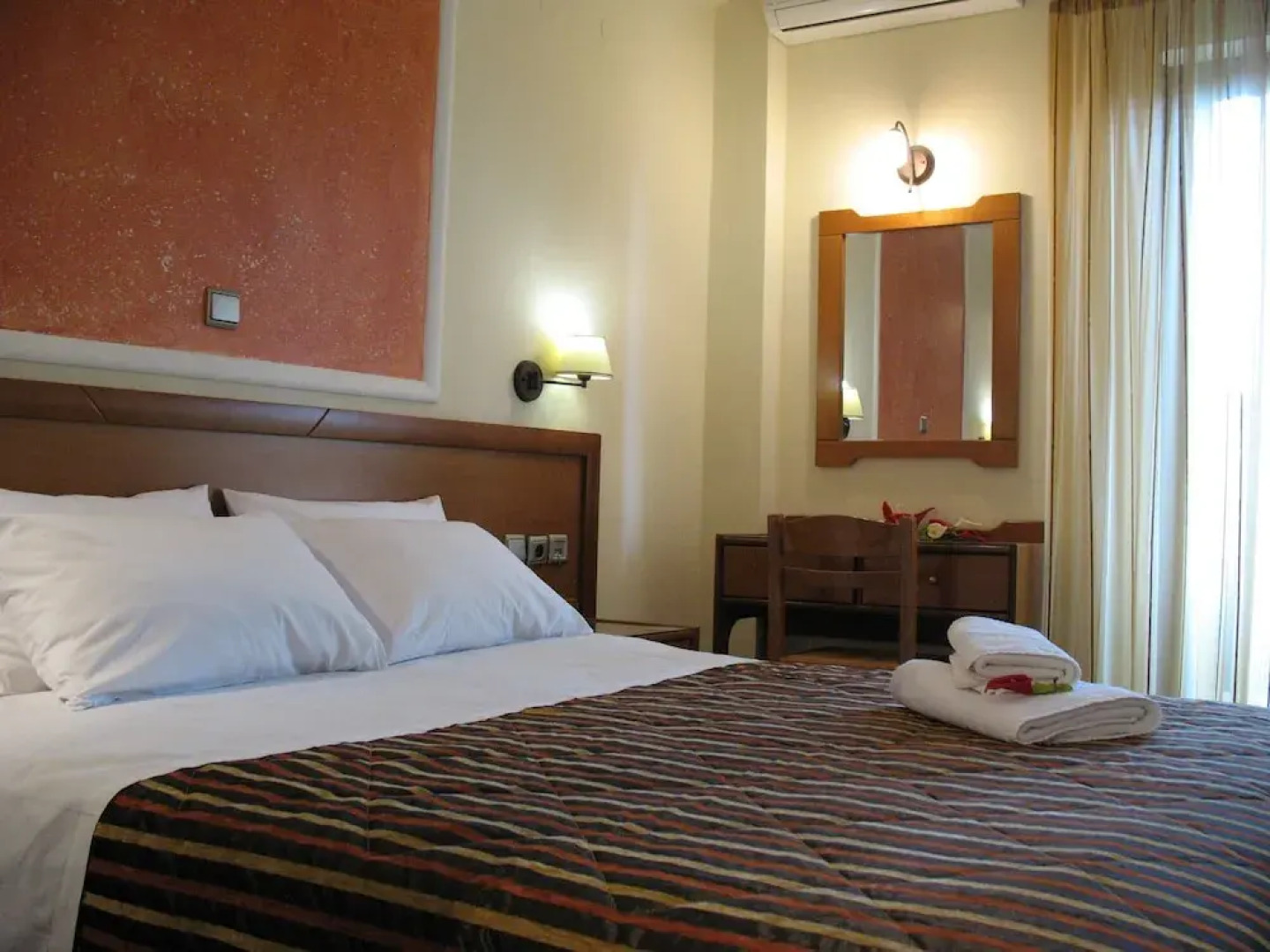 Prigipikon Suites & Lofts