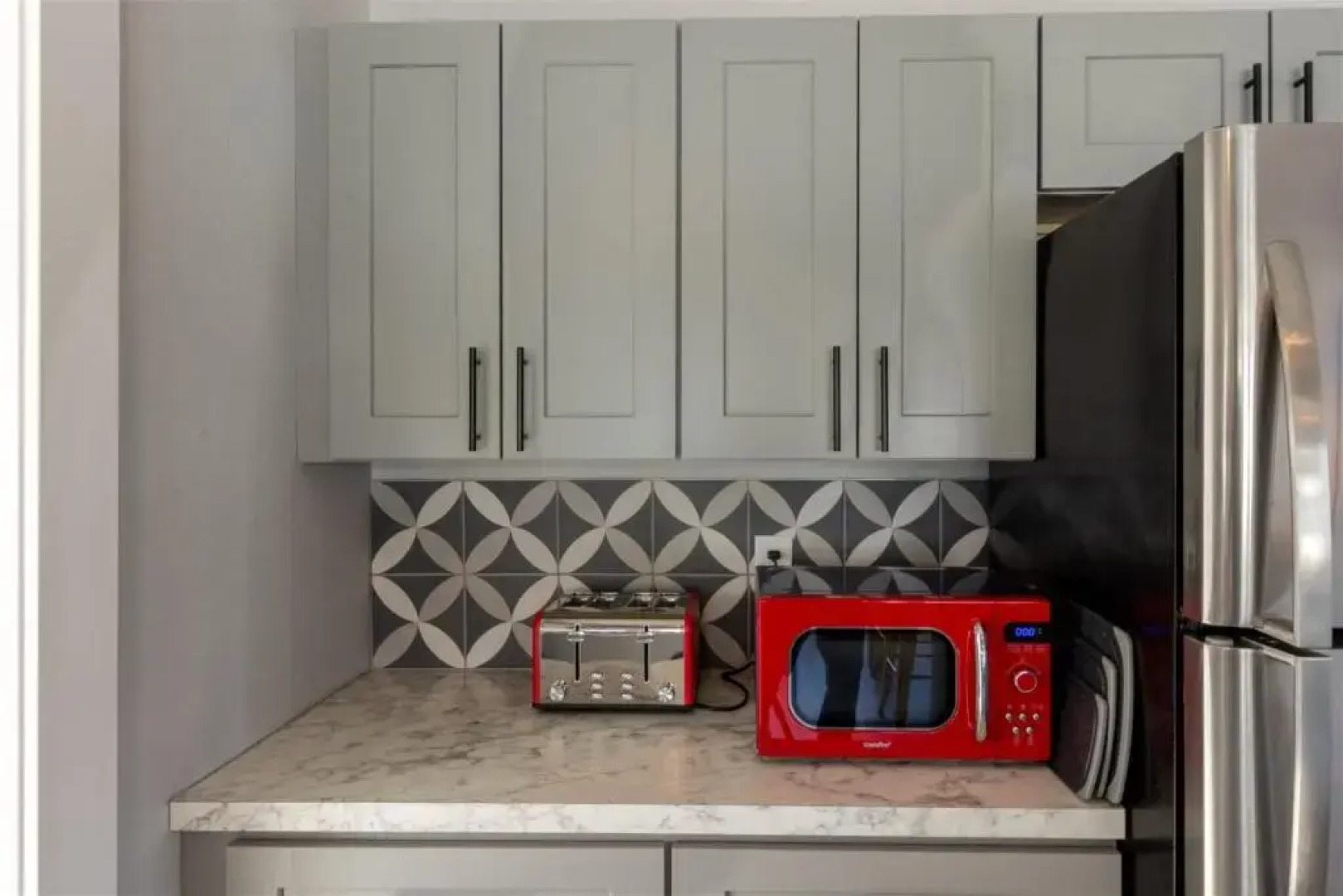 PA The Hidden Chicken