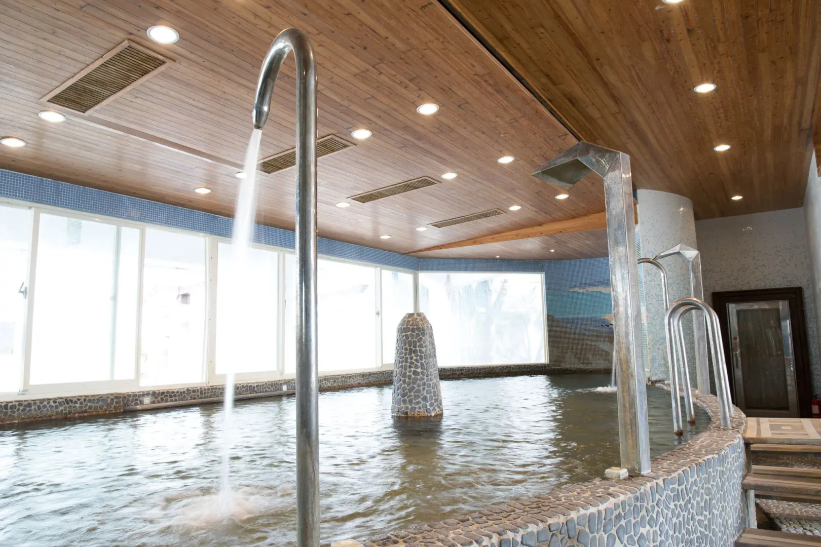 Shangrila Boutique Hotel