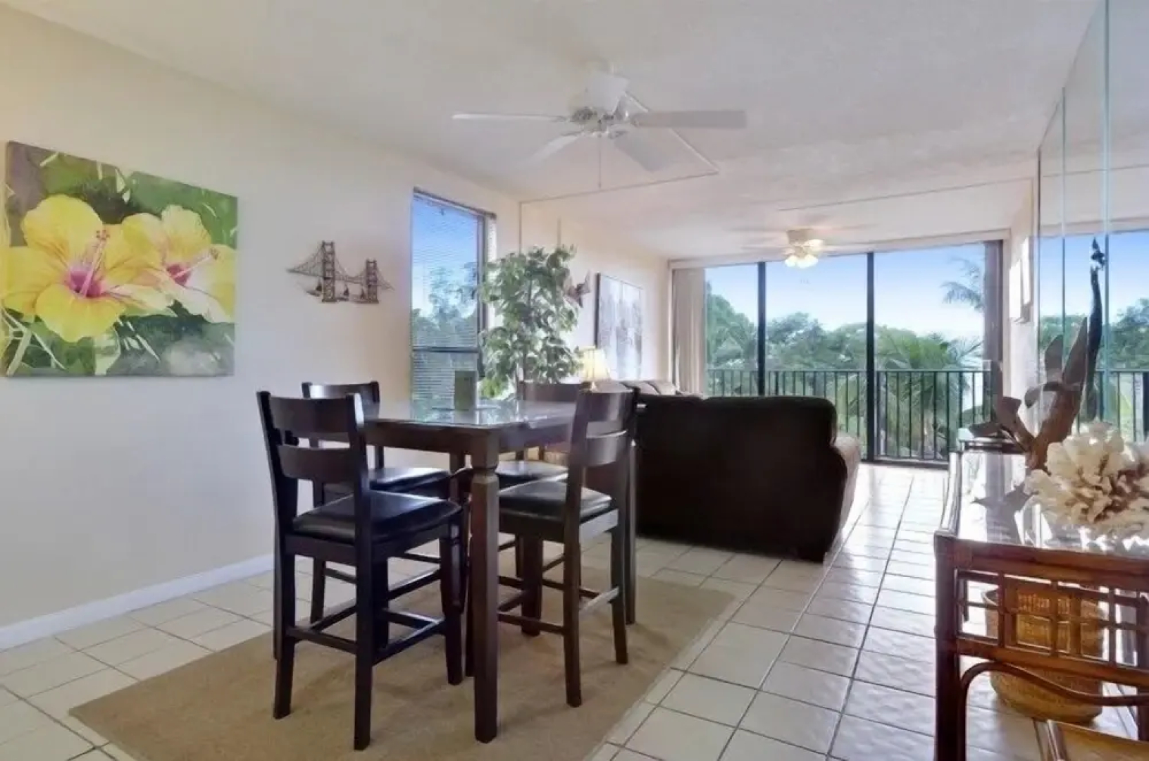 End Unit With Ocean Views And Juliet Balcony. 2 Bedroom Condo by RedAwning
