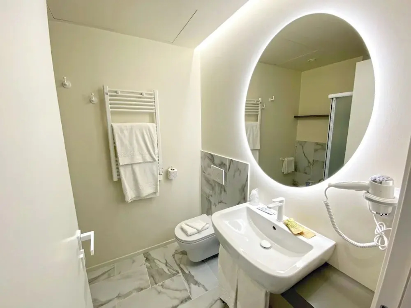 Life Hotel Seaview & Spa