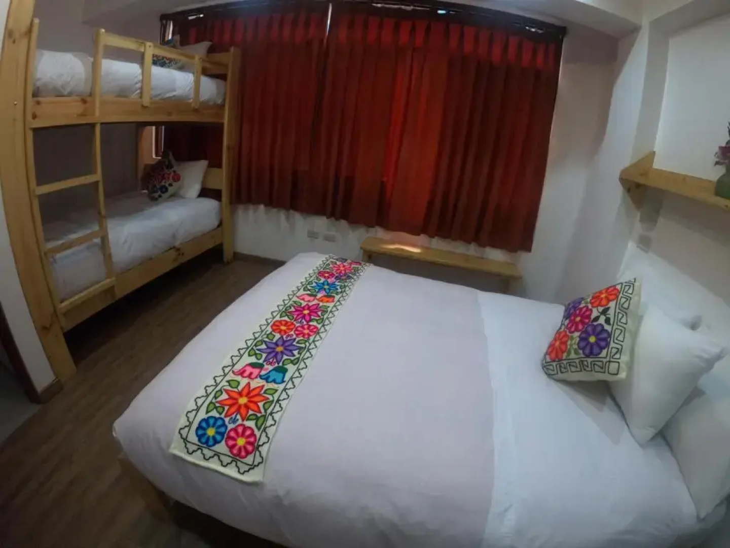 Usgar Machupicchu Inn