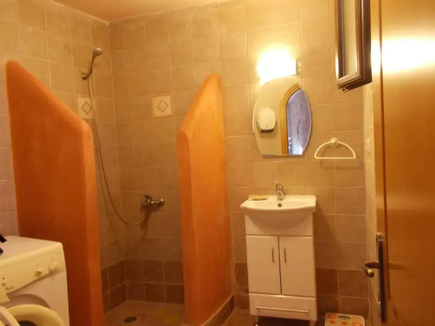 Traditional Guest house Chrisyis