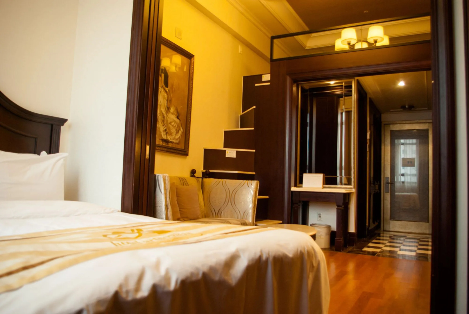 Yeoksam Artnouveau City Hotel and Residence