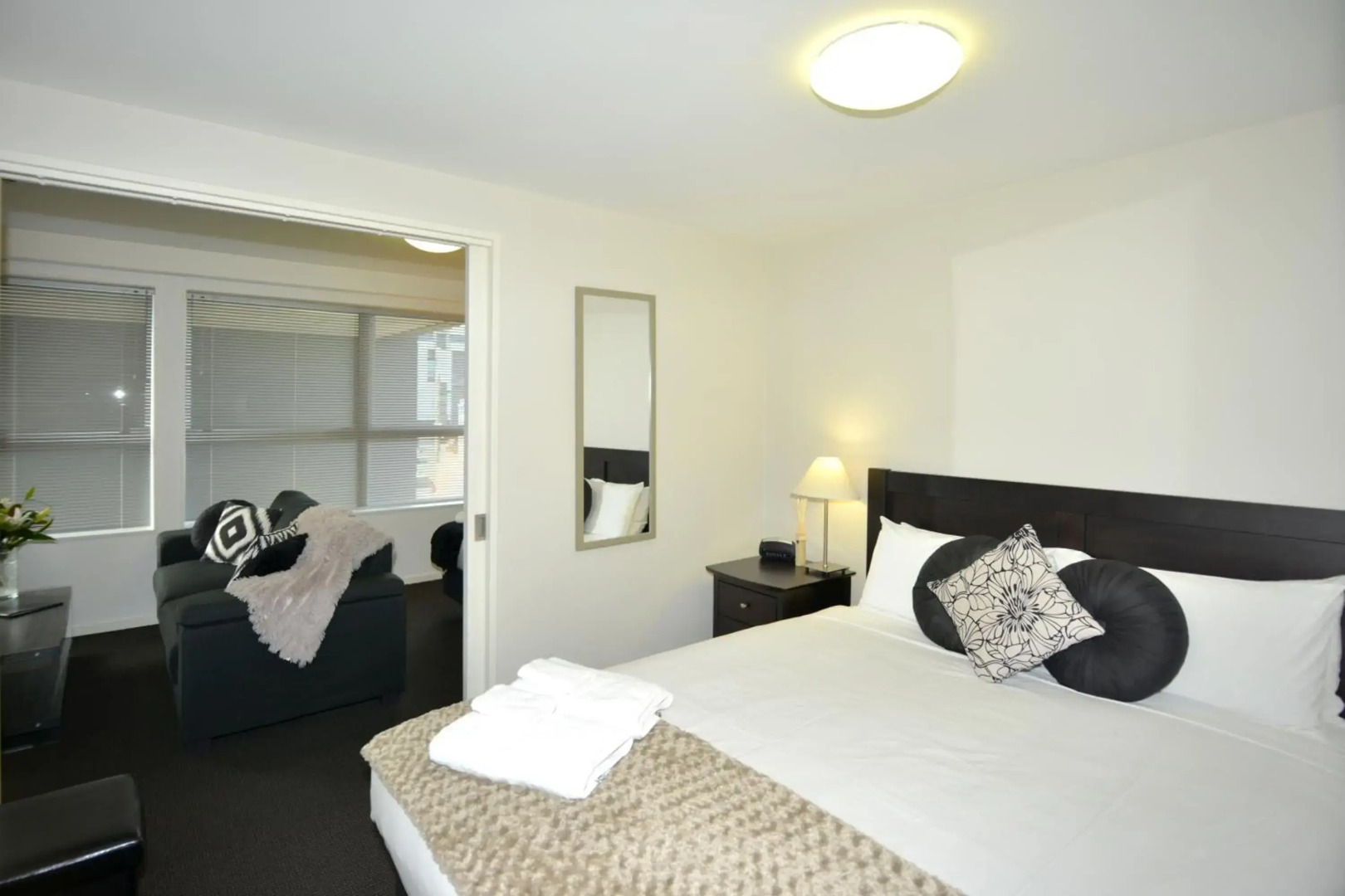 Southwark Hotel & Apartments