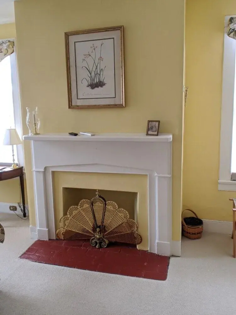 Benjamin Ellis House Bed & Breakfast