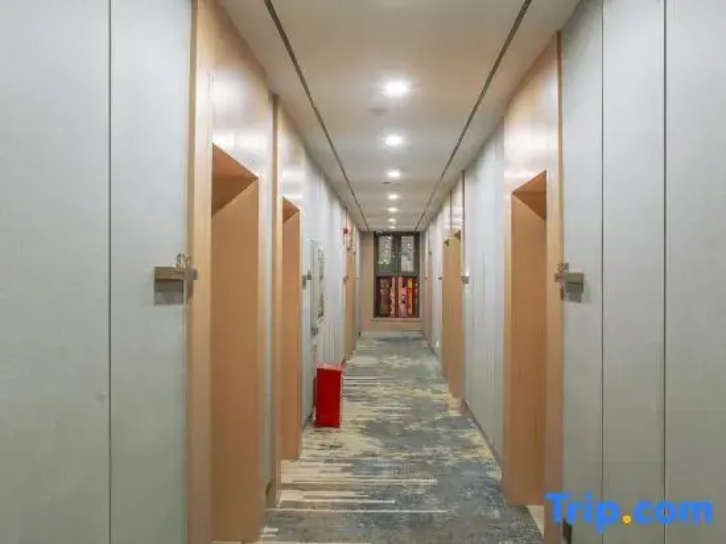 Yujingtan Oriental Hotel (Hekou Port Branch)