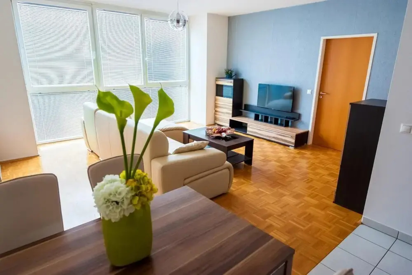 Apartments and Studios Perunika
