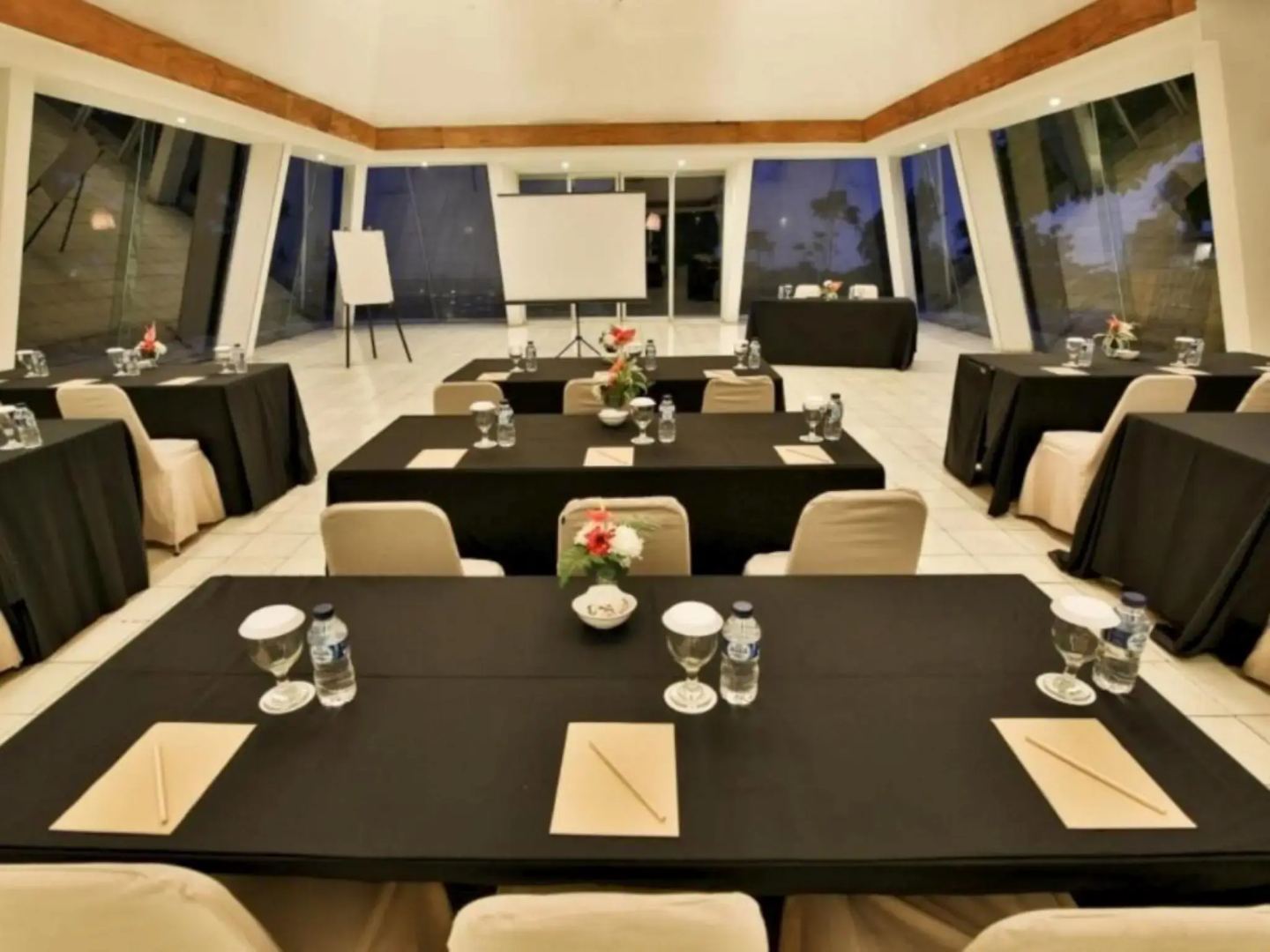 Stevie G Hotel Bandung