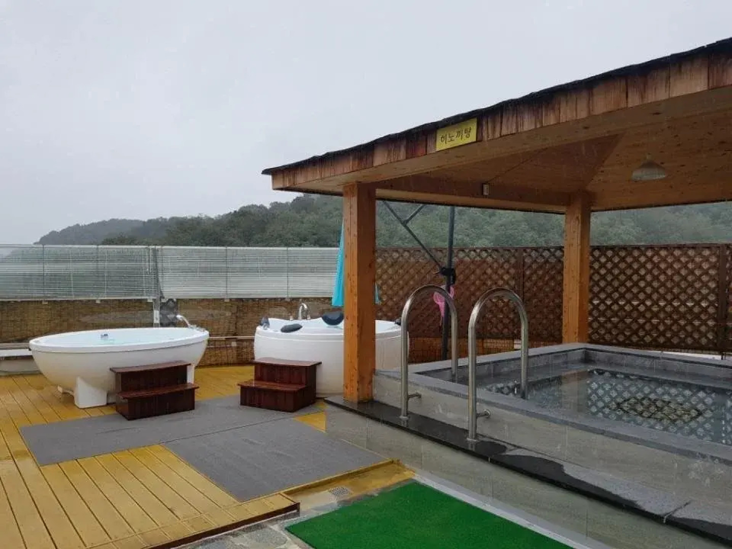 Gumi Hotel Park Business