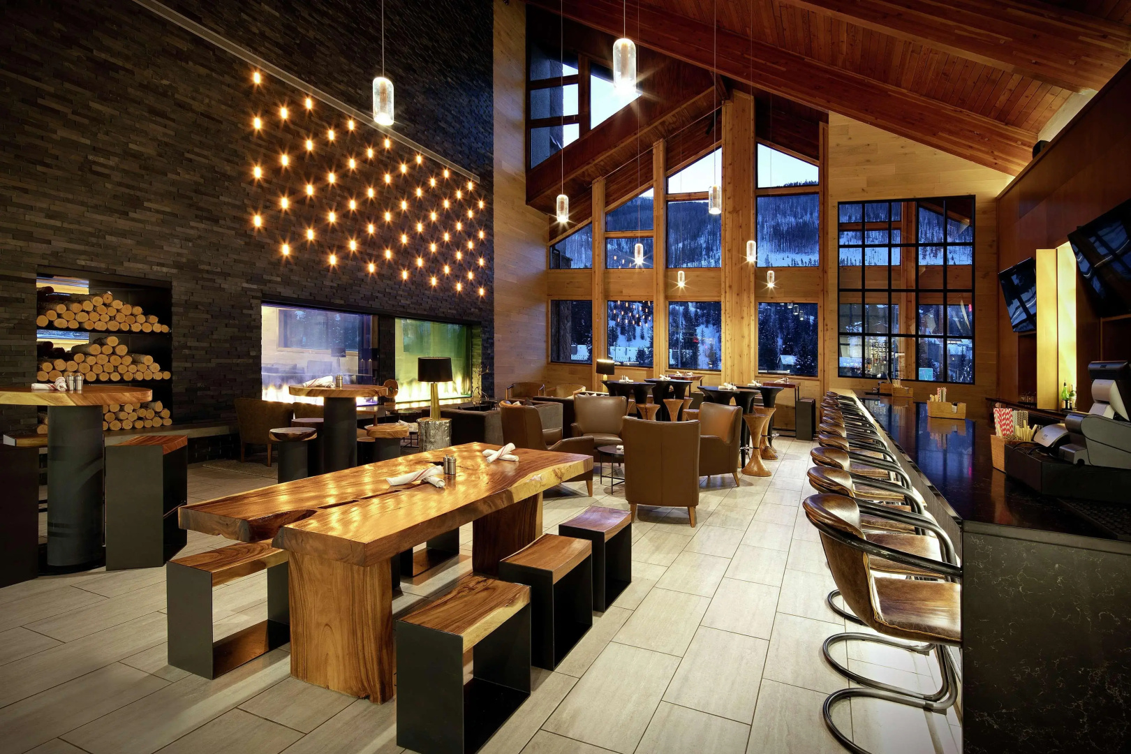 Highline Vail — a DoubleTree by Hilton