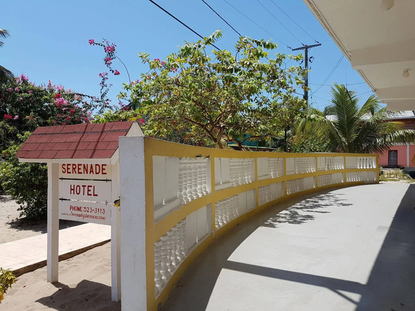 Serenade Hotel