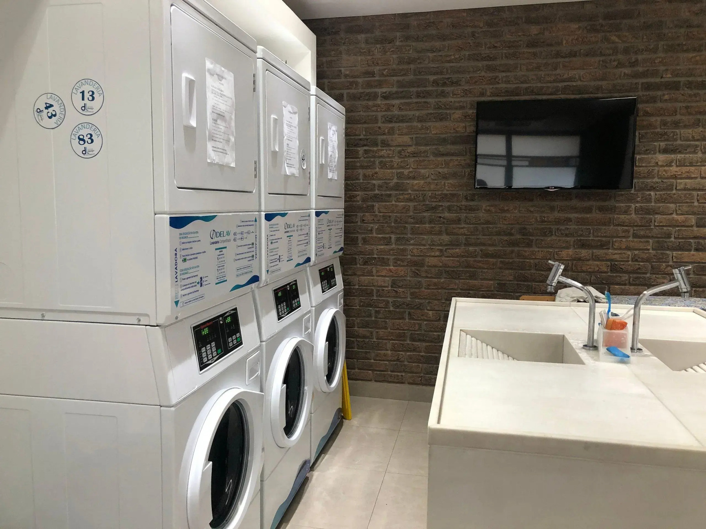 Apartamento novo, silencioso e com infraestrutura de lazer na Vila Madalena.