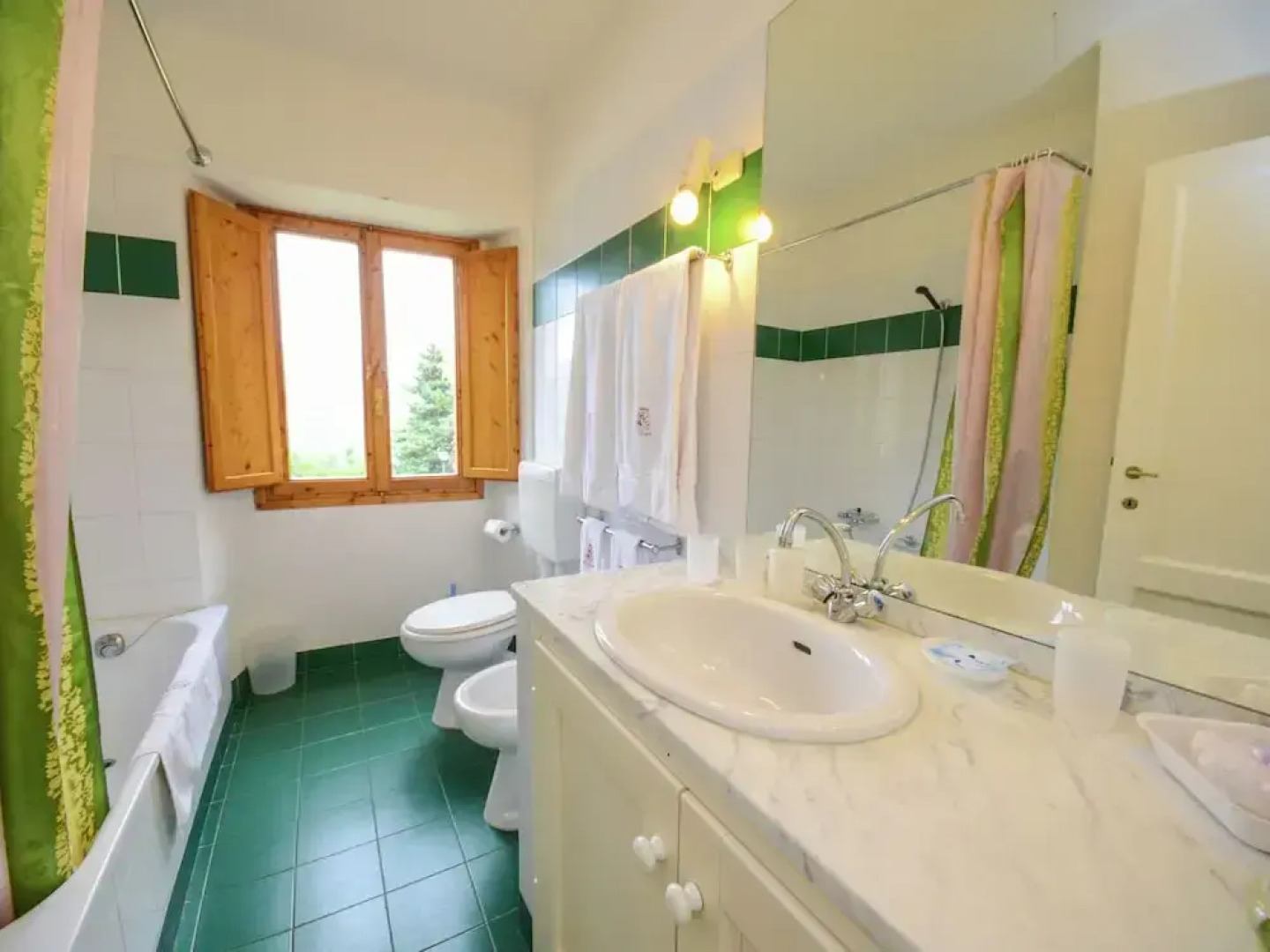 Sprawling Villa With Breathtaking Views In Emilia-Romagna