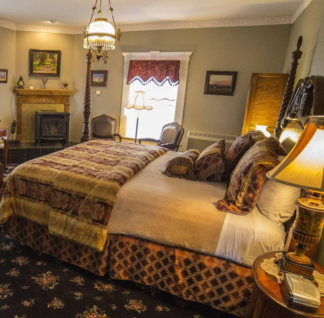 ForFriends Inn Bed and Breakfast