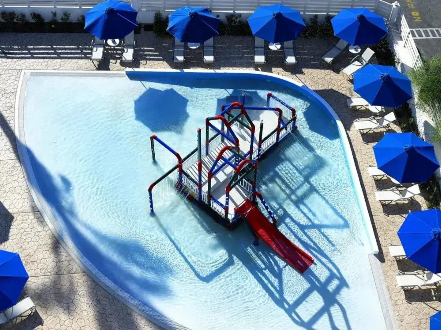 Epsilon Hotel Apartments