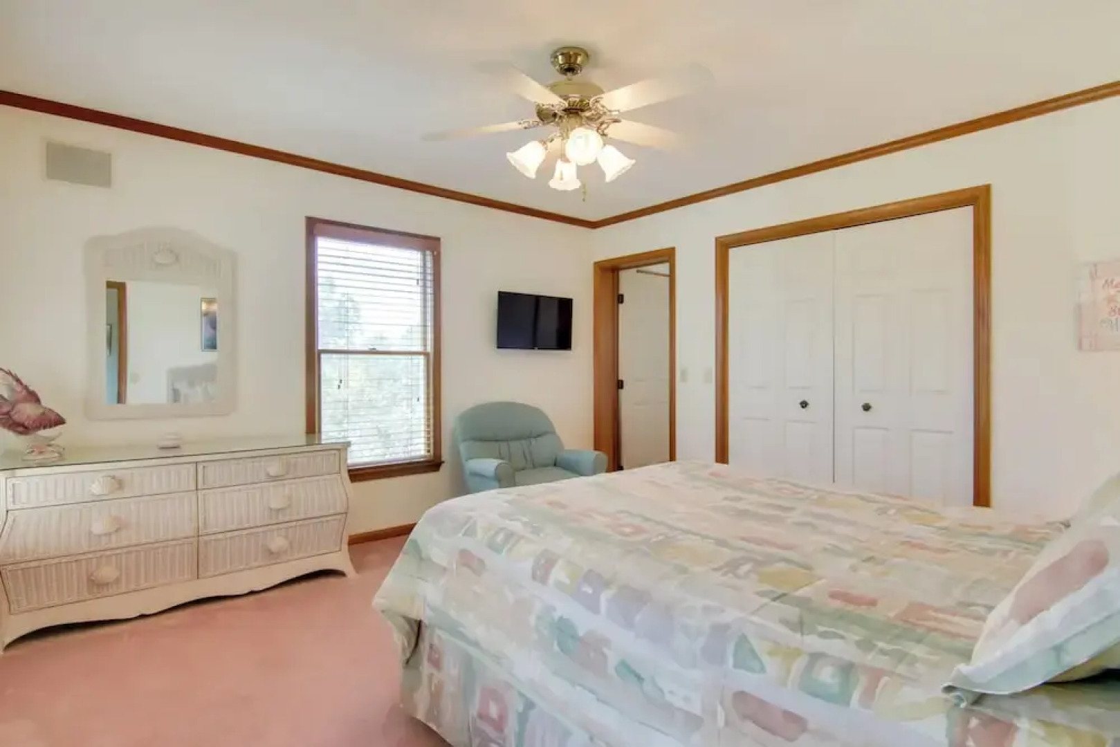 Canal-front Getaway w/ Deck & Dock in Ocean City