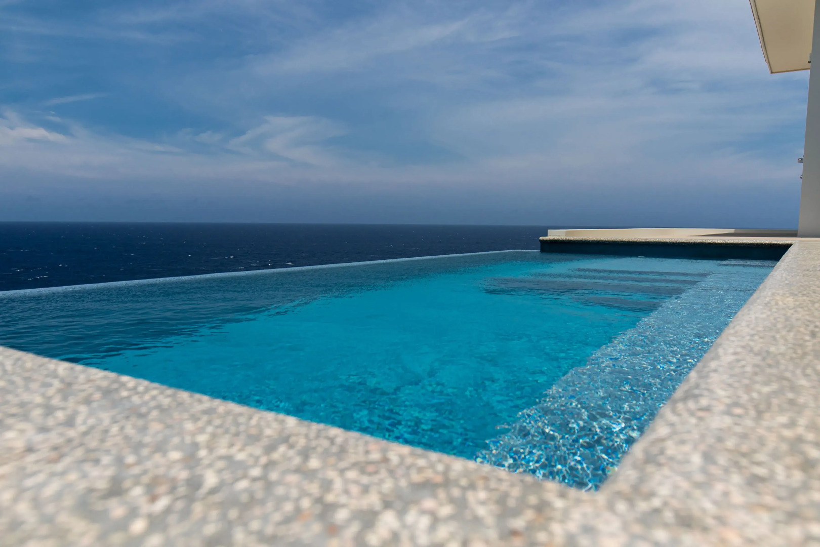 270 Ocean View From Private Infinity Pool - Colourful & Modern Villa