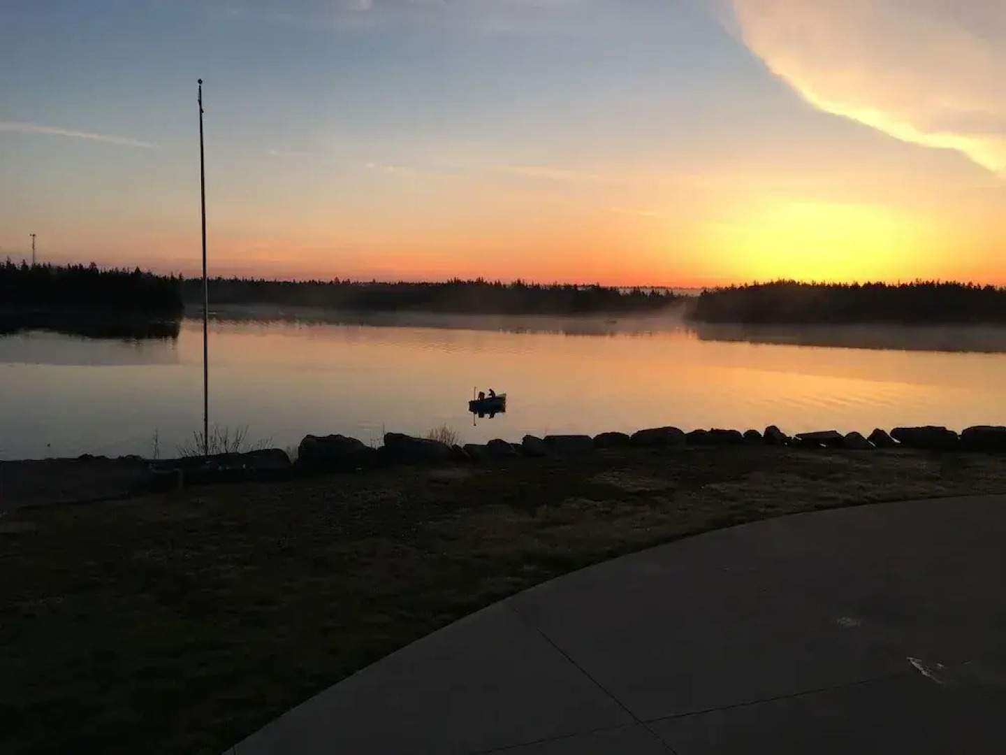 The Lake House Bed & Breakfast