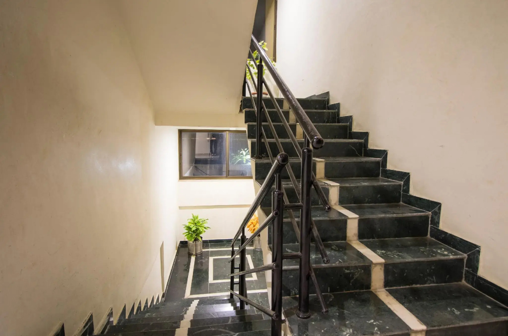 Hotel Yogiraj Palace