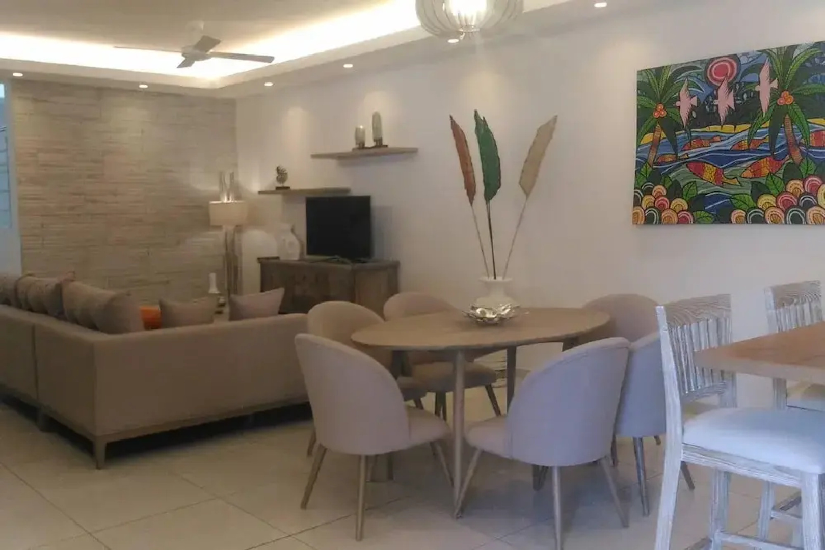 Villa with 3 Bedrooms in Pereybere, Grand Baie, with Private Pool, Enclosed Garden And Wifi