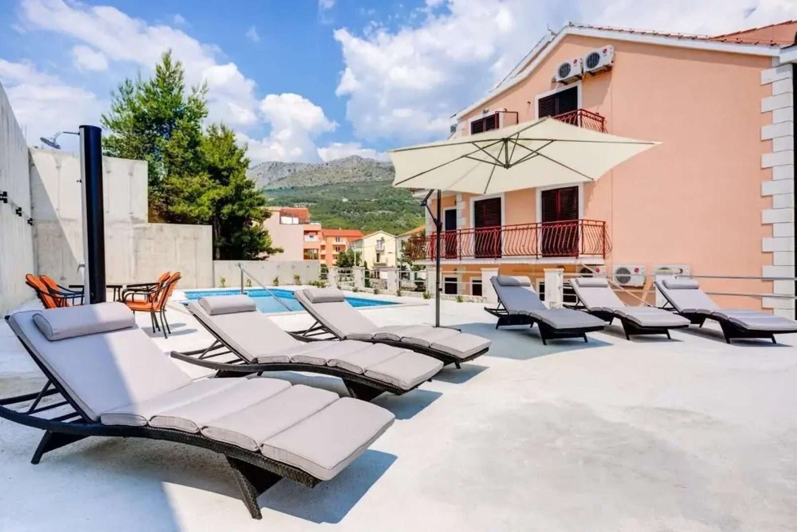 Villa Senator