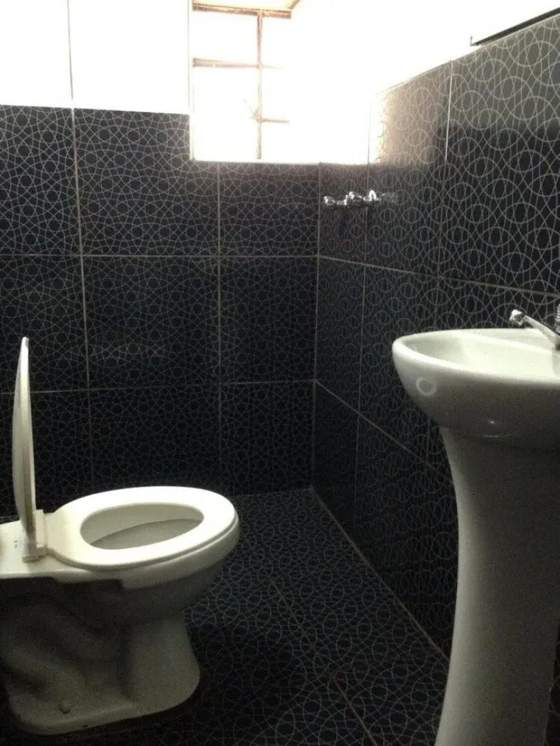 Chacha International - Hostel