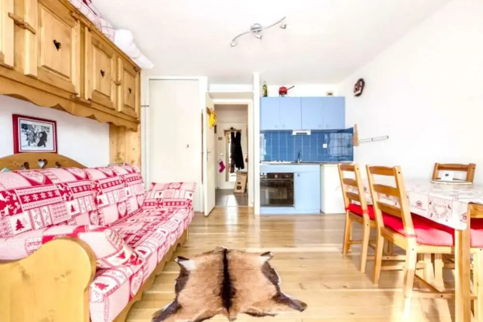 Studio in Les Deux Alpes, With Wonderful Mountain View and Terrace - 400 m From the Slopes