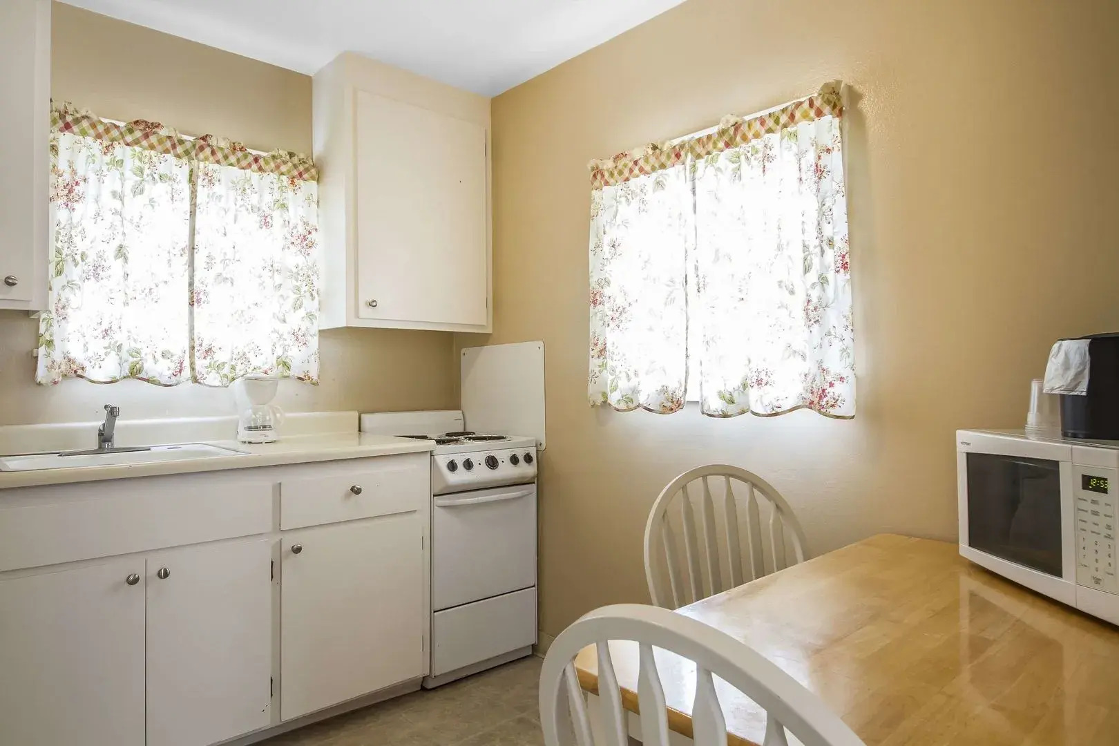 Skylark Shores Resort