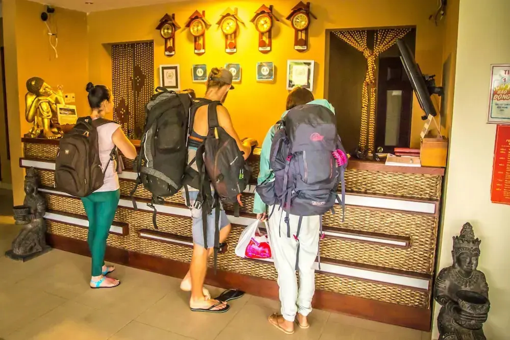 Mui Ne Hills Budget