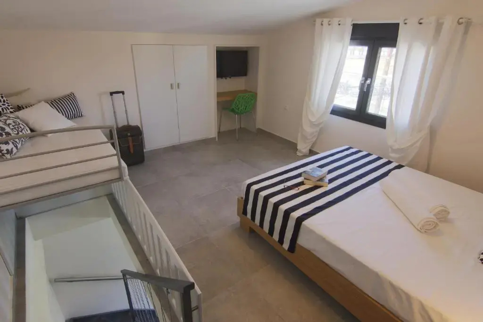 Callista Suites