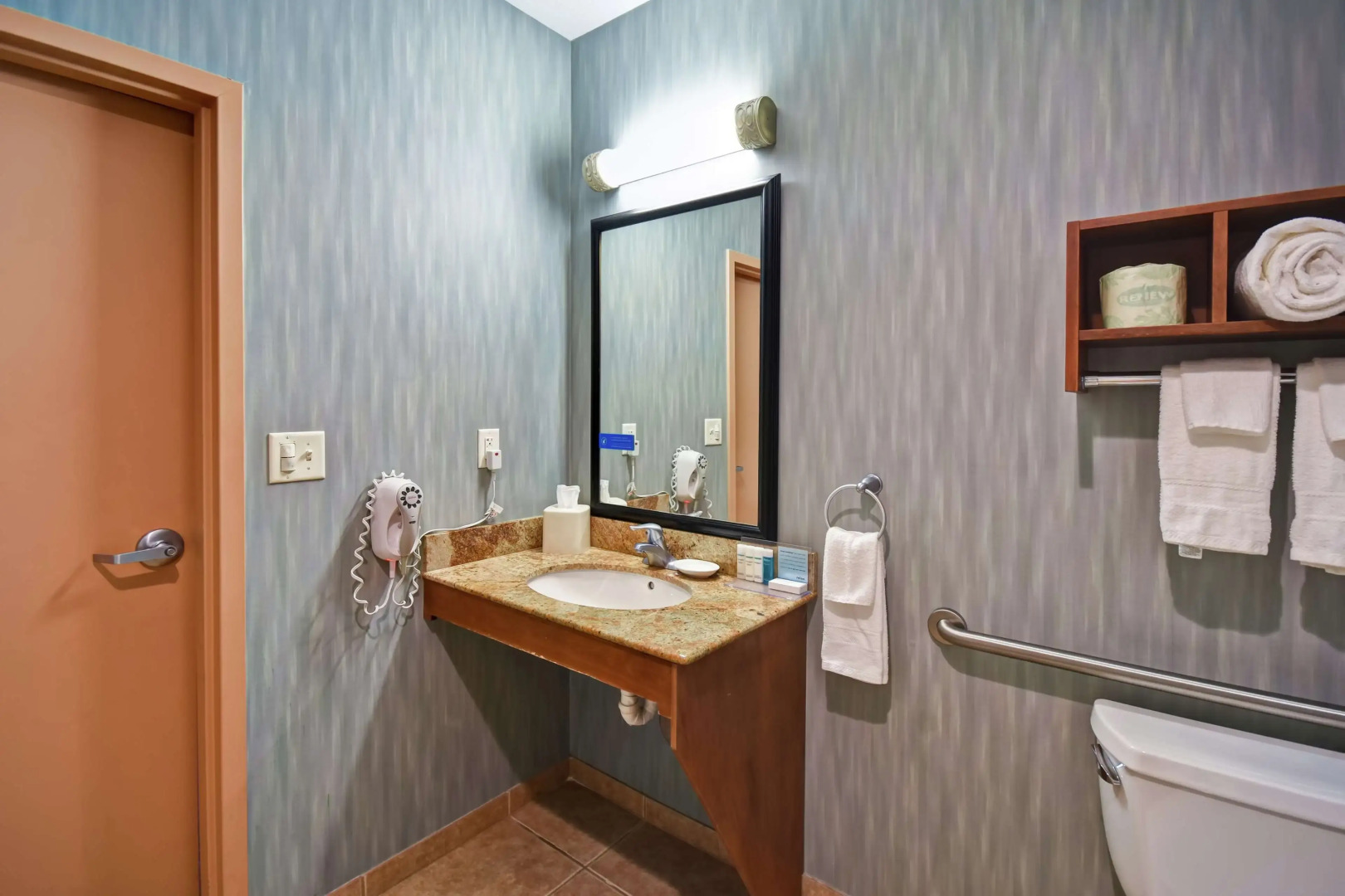 Hampton Inn & Suites Folsom