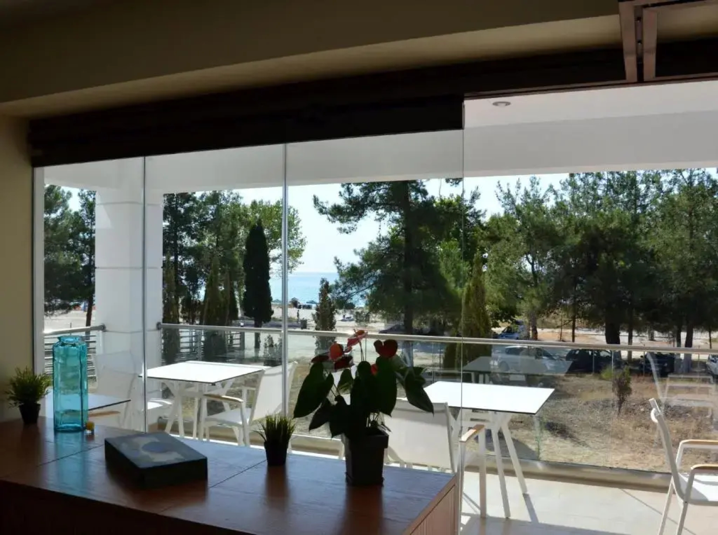 Hatzoudis Luxury Suites