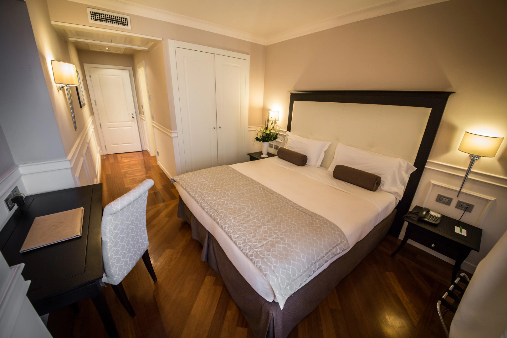 Victoria Hotel Letterario