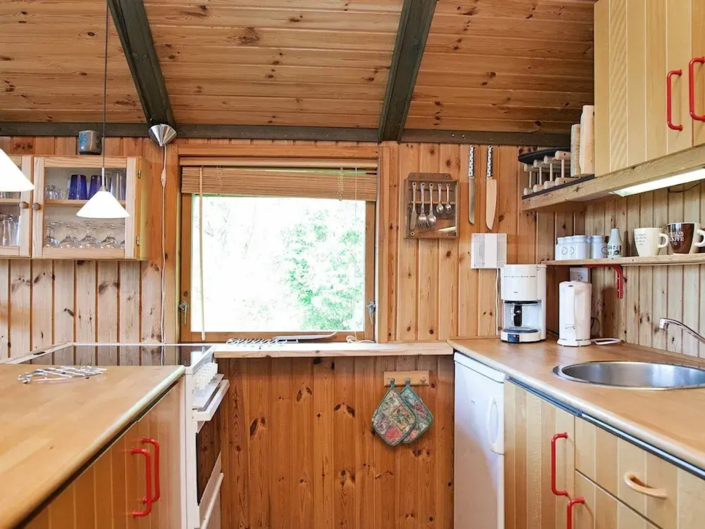 Sunlit Holiday Home With Barbecue in Vordingborg